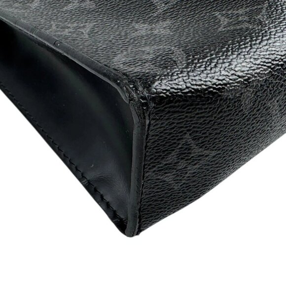 LOUIS VUITTON x Fragment Eclipse Pochette Voyage MM Clutch Bag - Picture 5 of 12